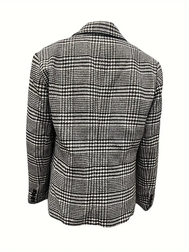 KAI I STILVOLLER BLAZER